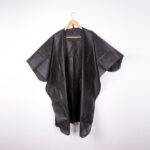 (peinadores) CAPAS DE CORTE TNT TEJIDO NO TEJIDO 16 GRAMOS 100 UNIDADES NEGROS - Imagen 2